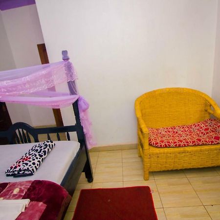 Nice Guest House Jinja Ngoại thất bức ảnh