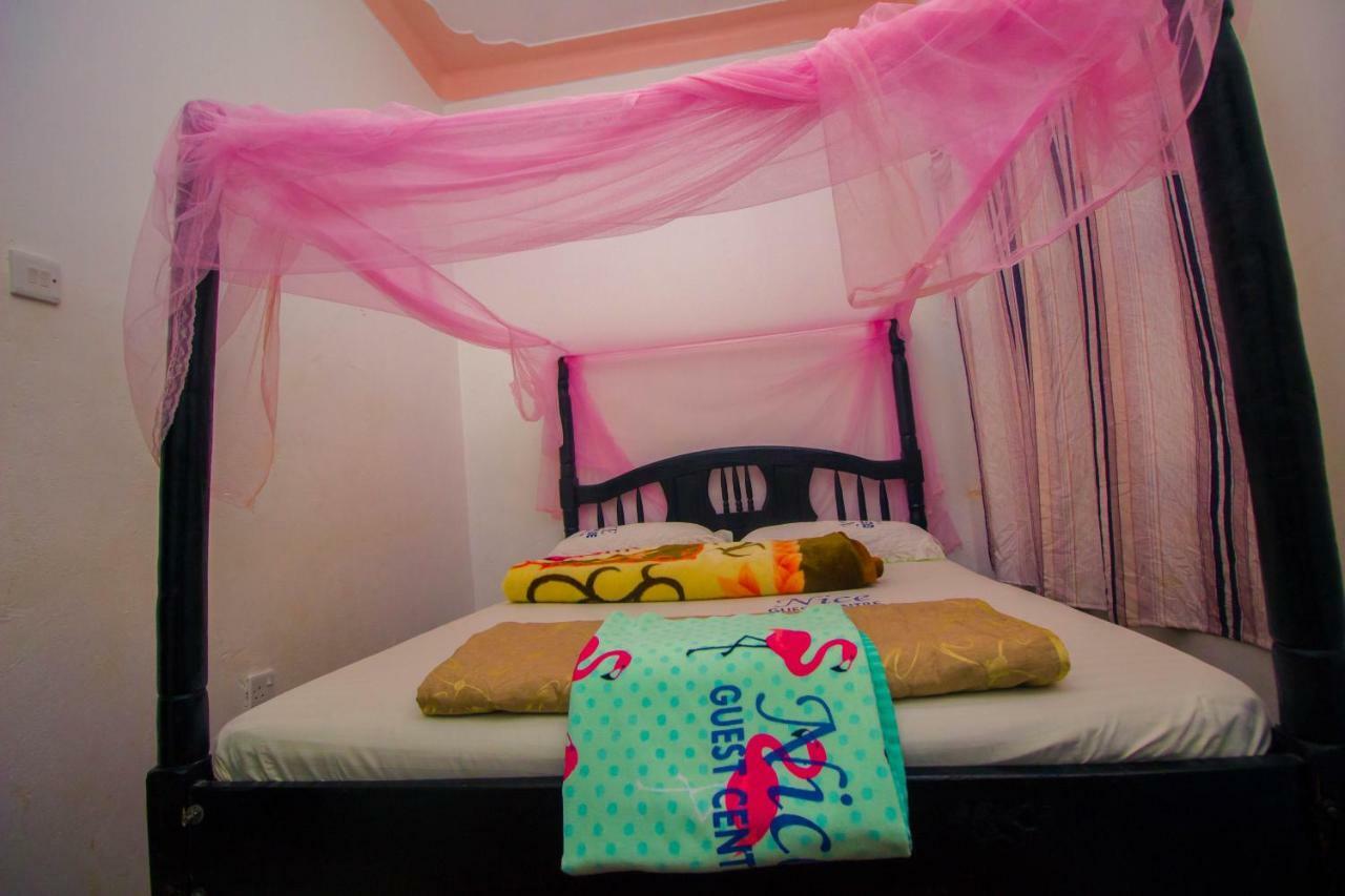 Nice Guest House Jinja Ngoại thất bức ảnh